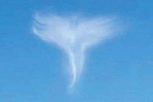 天使形の雲